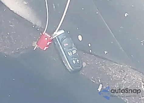 2019 Jeep Cherokee Limited 4X4 from USA, damaged, VIN 1C4PJMDXXKD444833